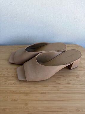 Vince Leather Mules Sz 8
